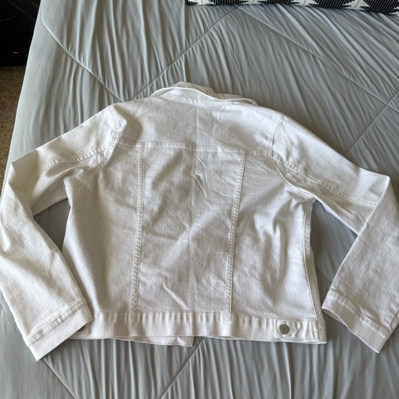 Just USA White Jean Jacket Silver Buttons - Picture 12 of 12